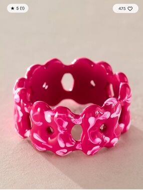 Free People Capri Ring. NWT. Coral reef